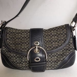 Coach handbag signature black